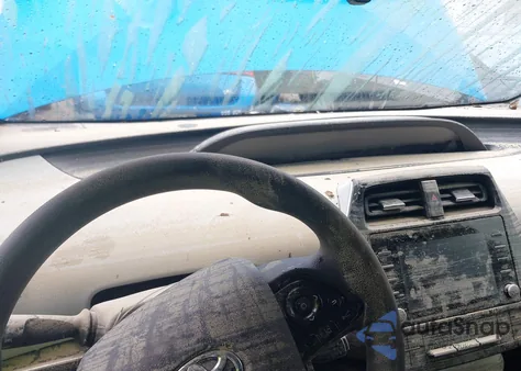 2022 Toyota Prius Le z USA, uszkodzony, nr VIN JTDKAMFU6N3155164